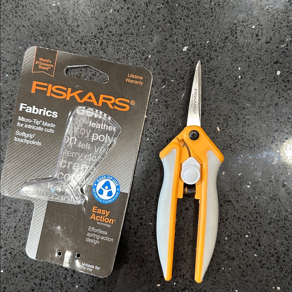 Fiskars Micro Tip Blade Scissors - Picture 2 of 2
